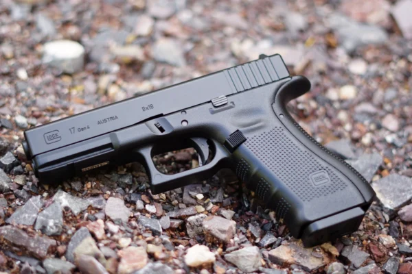 Glock 17 Gen 4 - Image 3